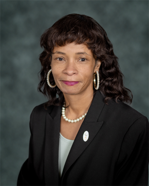 Jennifer Allen Thomas headshot
